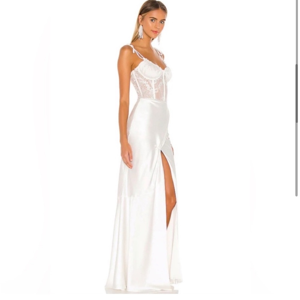 V. Chapman White Satin Wedding Dress